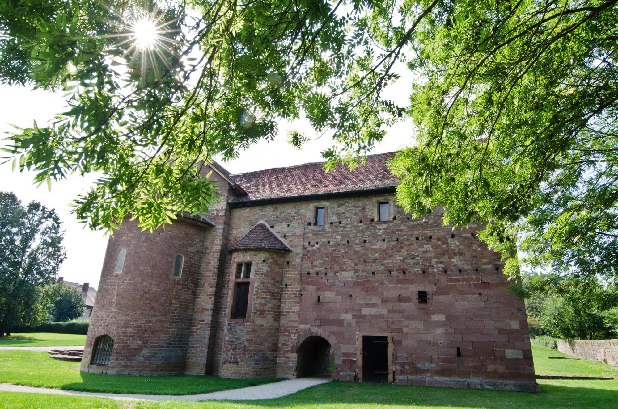 Apartamento Wohnen Am Historischen Rathaus Michelstadt Exterior foto